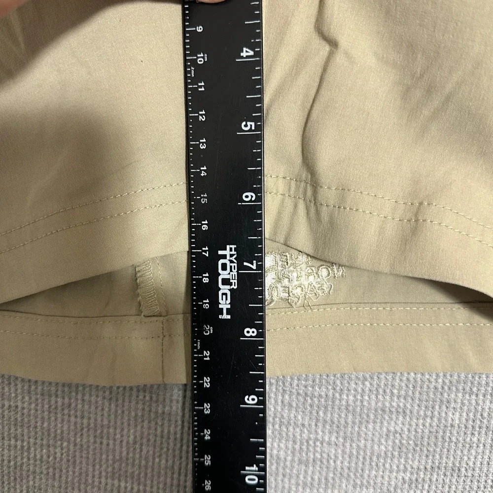 The North Face Mens XXL Khaki Tan Pull On Adventure Shorts NF0A5A5X Hiking 6.5in